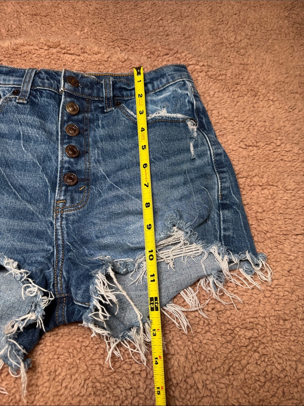 Abercrombie & Fitch Distressed Blue High-Rise Mom Short Button-Fly Size 2 / 26 - Picture 6 of 6